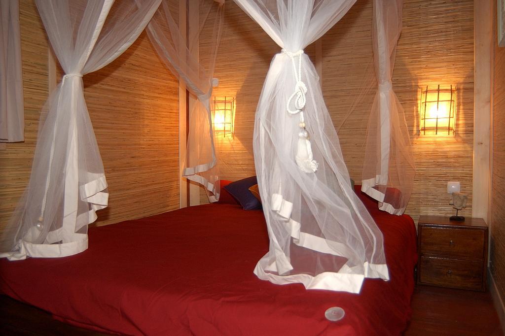 Camping Les Portes Du Beaujolais Anse Exterior foto