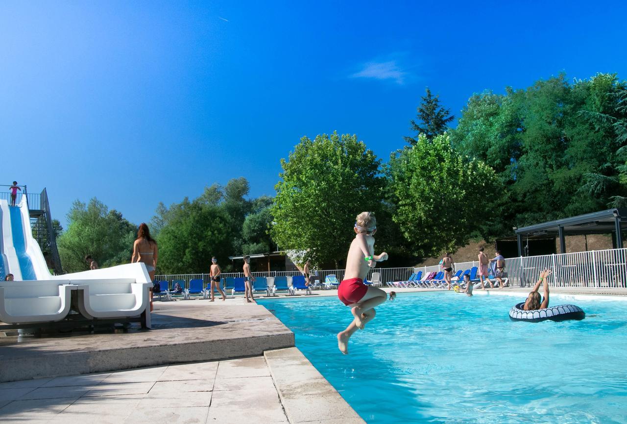 Camping Les Portes Du Beaujolais Anse Exterior foto
