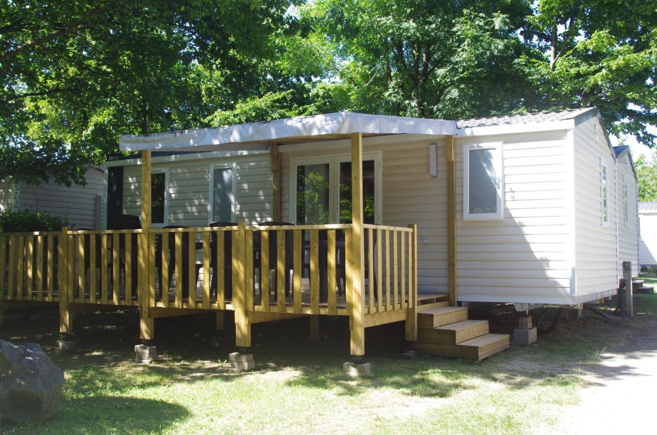 Camping Les Portes Du Beaujolais Anse Exterior foto